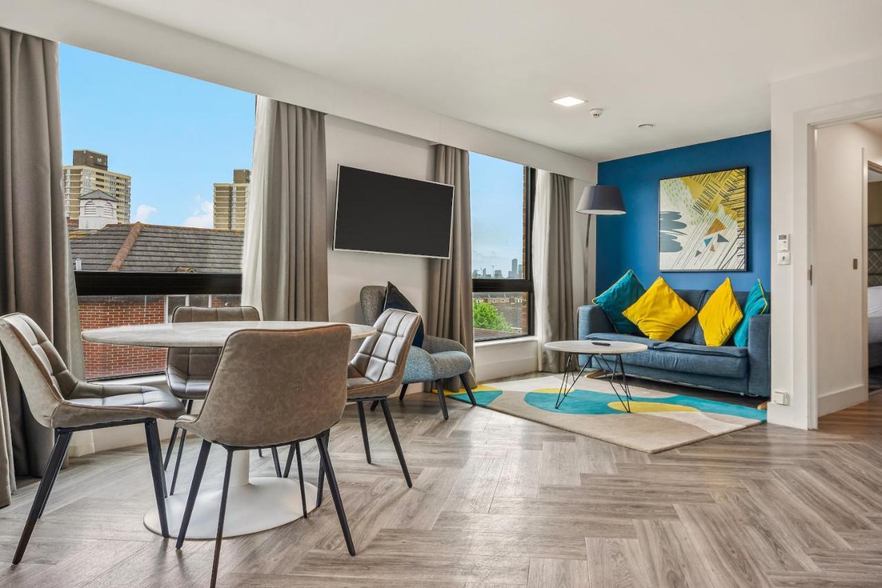 Roomzzz London Stratford Exterior foto
